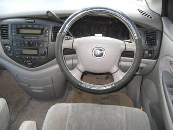 2000 Mazda MPV Photos