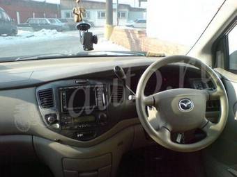 2000 Mazda MPV Photos