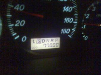 2000 Mazda MPV Pictures