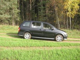 2000 Mazda MPV Pictures