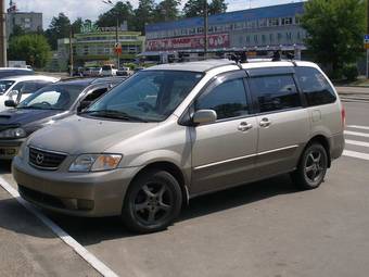 2000 Mazda MPV Photos