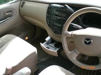 2000 Mazda MPV Photos