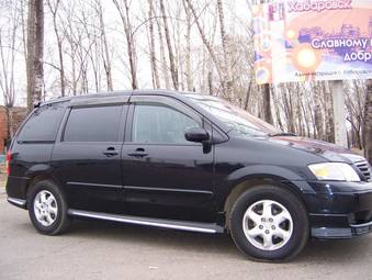 2000 Mazda MPV Pictures