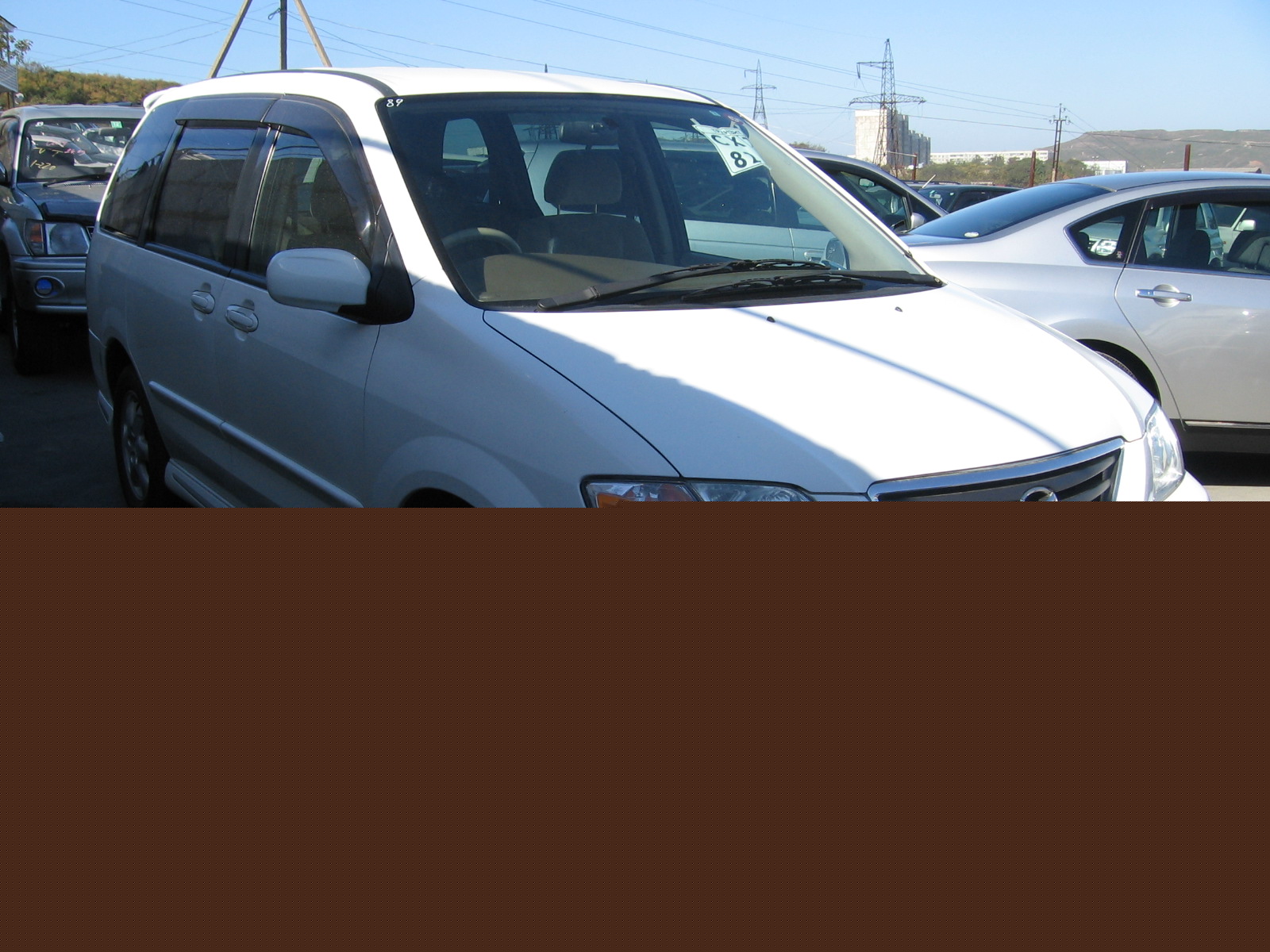 2001 Mazda MPV