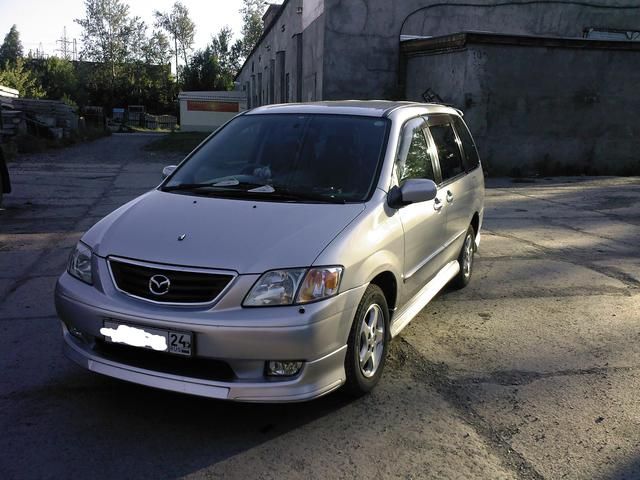 2001 Mazda MPV