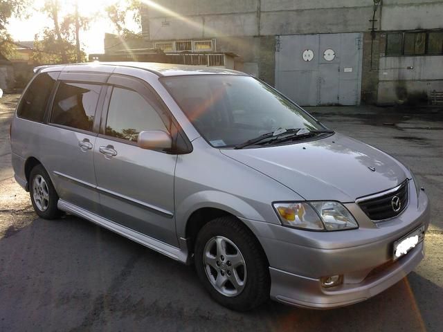 2001 Mazda MPV