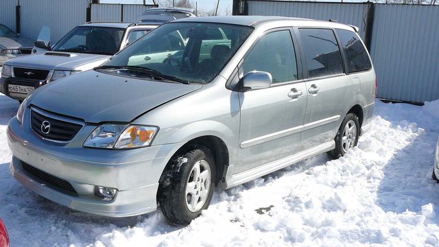 2001 Mazda MPV