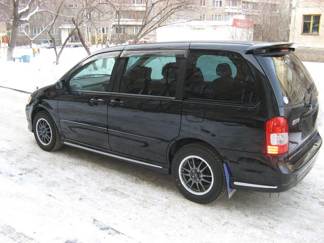 2001 Mazda MPV