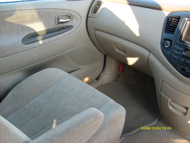 2001 Mazda MPV