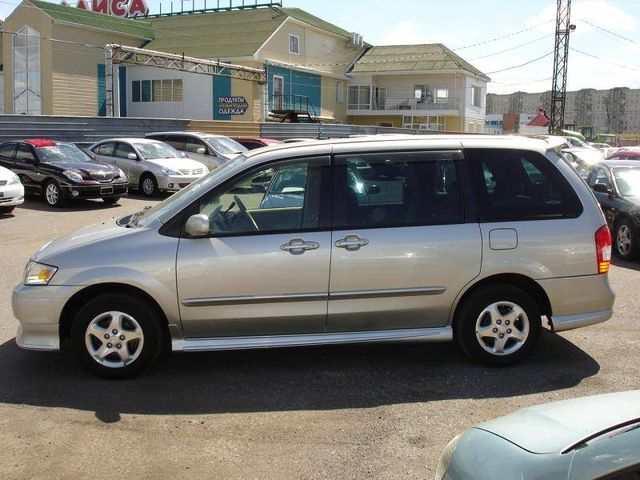 2001 Mazda MPV