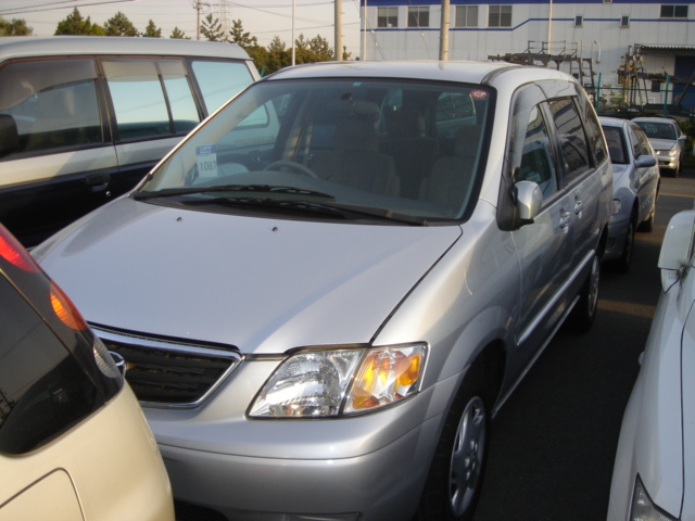 2001 Mazda MPV Pictures