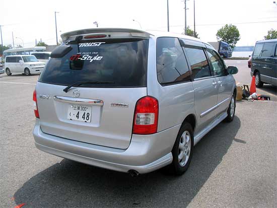 2001 Mazda MPV Pictures