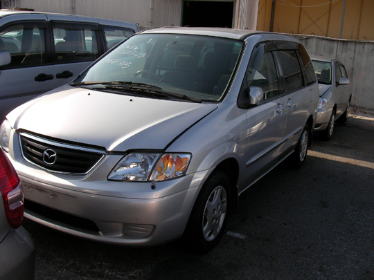 2001 Mazda MPV Photos