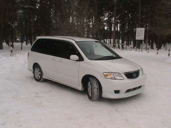 2001 Mazda MPV Images