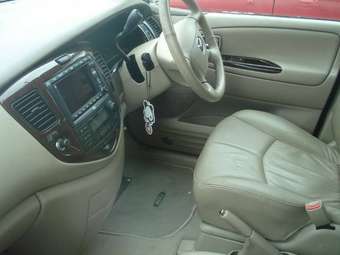 2001 Mazda MPV Pictures