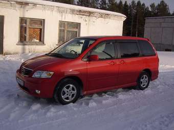 2001 Mazda MPV Images