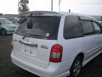 2001 Mazda MPV Photos