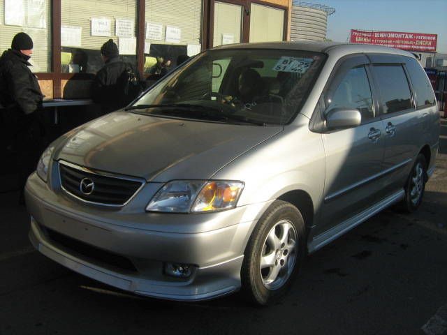 2001 Mazda MPV