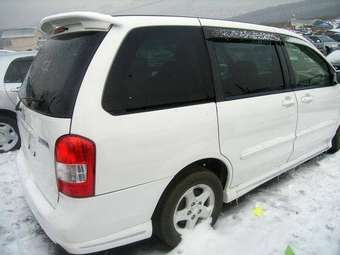 2001 Mazda MPV Photos