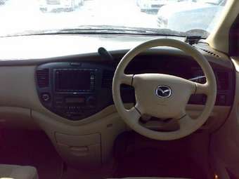 2001 Mazda MPV Images