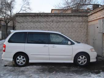 2001 Mazda MPV Photos