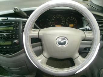 2001 Mazda MPV Photos