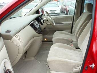 2001 Mazda MPV Pictures