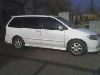 2001 Mazda MPV Photos