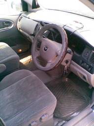 2001 Mazda MPV Pictures