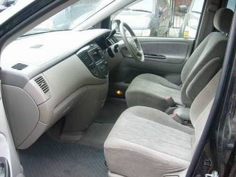 2001 Mazda MPV For Sale