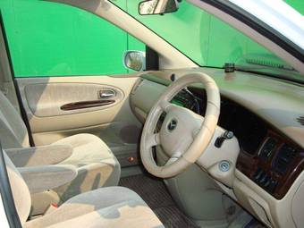 2001 Mazda MPV Pictures