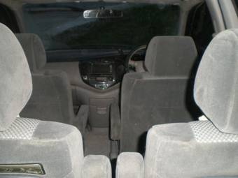 2001 Mazda MPV Pictures