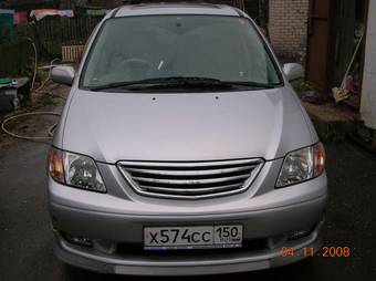 2001 Mazda MPV Pictures