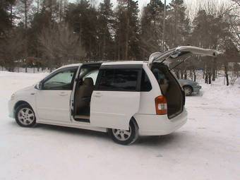 2001 Mazda MPV Pics