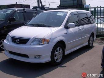 2001 Mazda MPV Photos