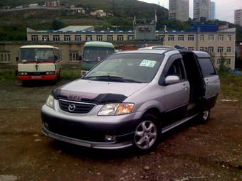 2001 Mazda MPV Photos