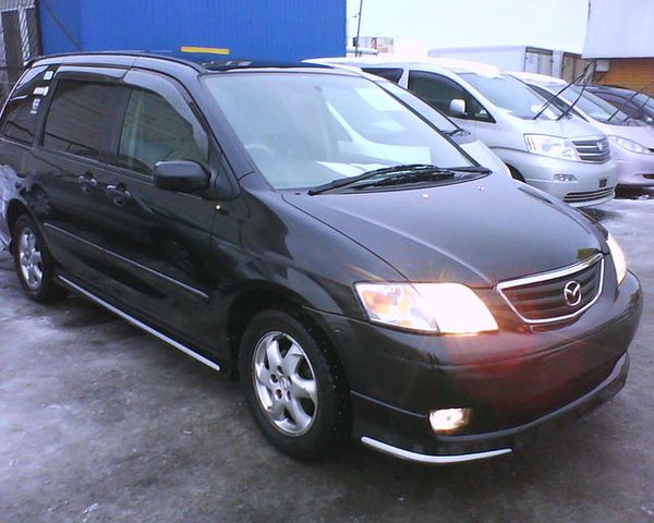 2002 Mazda MPV