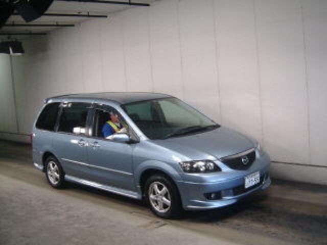 2002 Mazda MPV