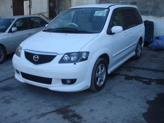 2002 Mazda MPV