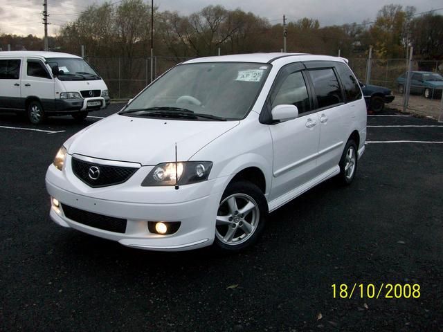 2002 Mazda MPV