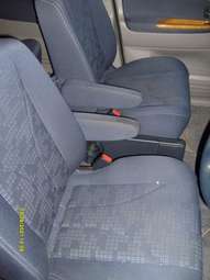 2002 Mazda MPV Photos