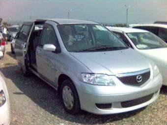 2002 Mazda MPV Photos