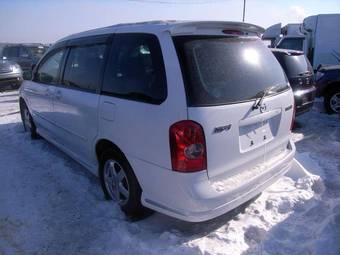 2002 Mazda MPV Pictures