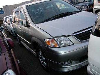 2002 Mazda MPV Photos