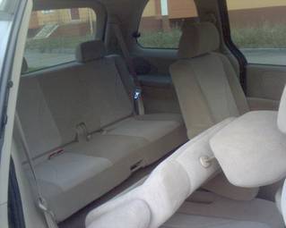 2002 Mazda MPV Pictures