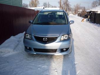 2002 Mazda MPV Photos