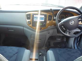 2002 Mazda MPV Photos