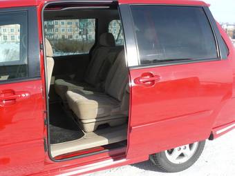 2002 Mazda MPV Pictures