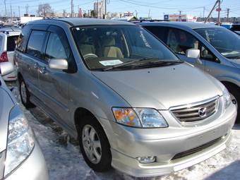 2002 Mazda MPV Pictures