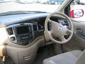 2002 Mazda MPV Pics